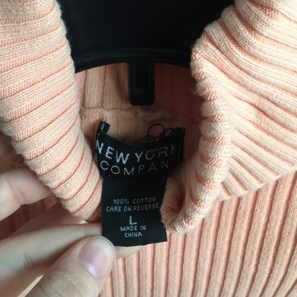 Peach Ribbed Turtle Neck - Picture 3 of 3